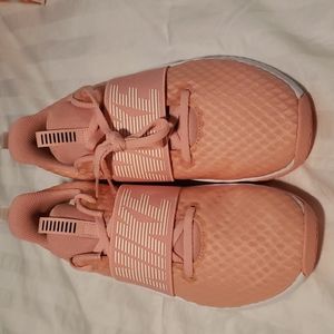 Pink Nike Renew In-Season TR 9